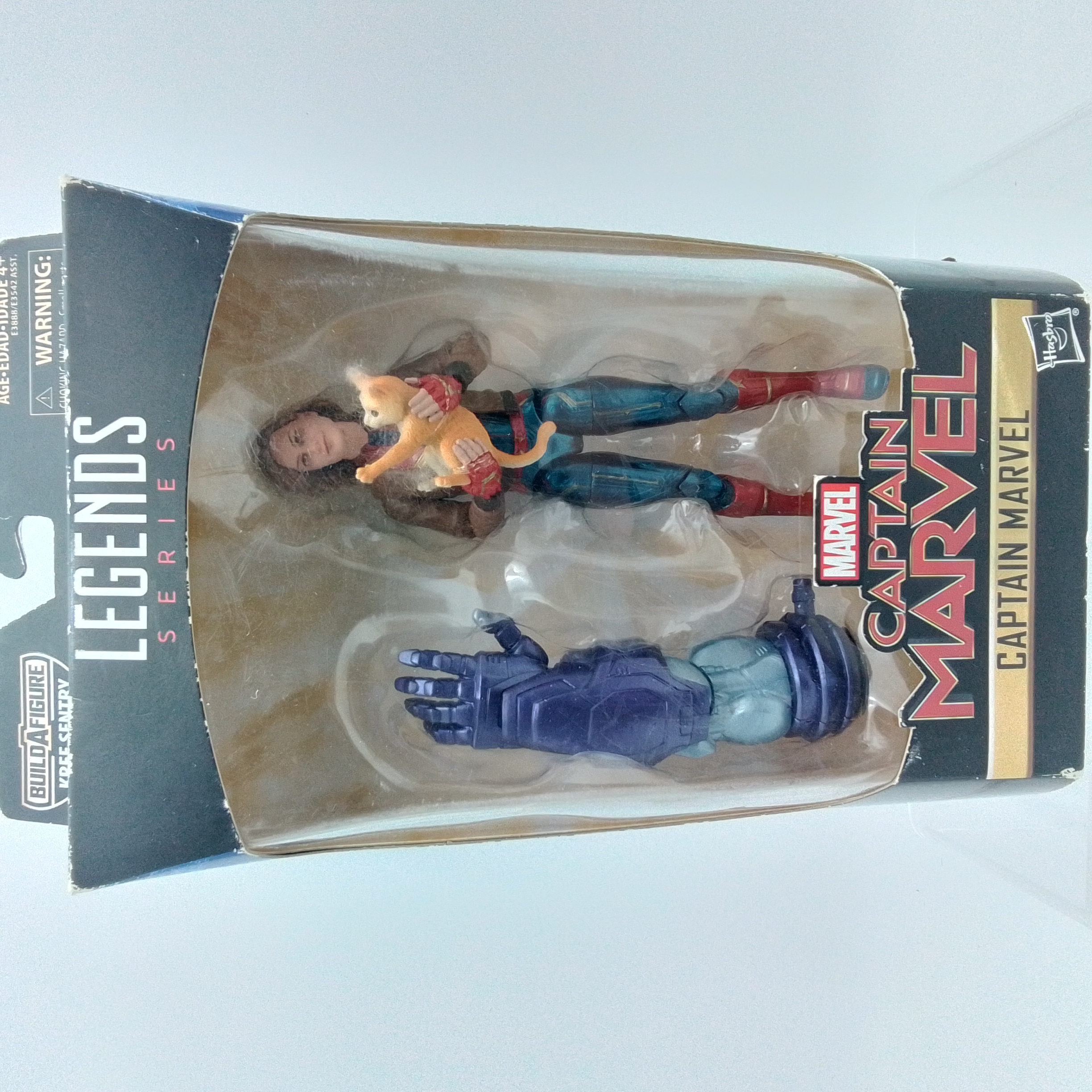 MARVEL LEGENDS CAPTAIN MARVEL CON BAF 