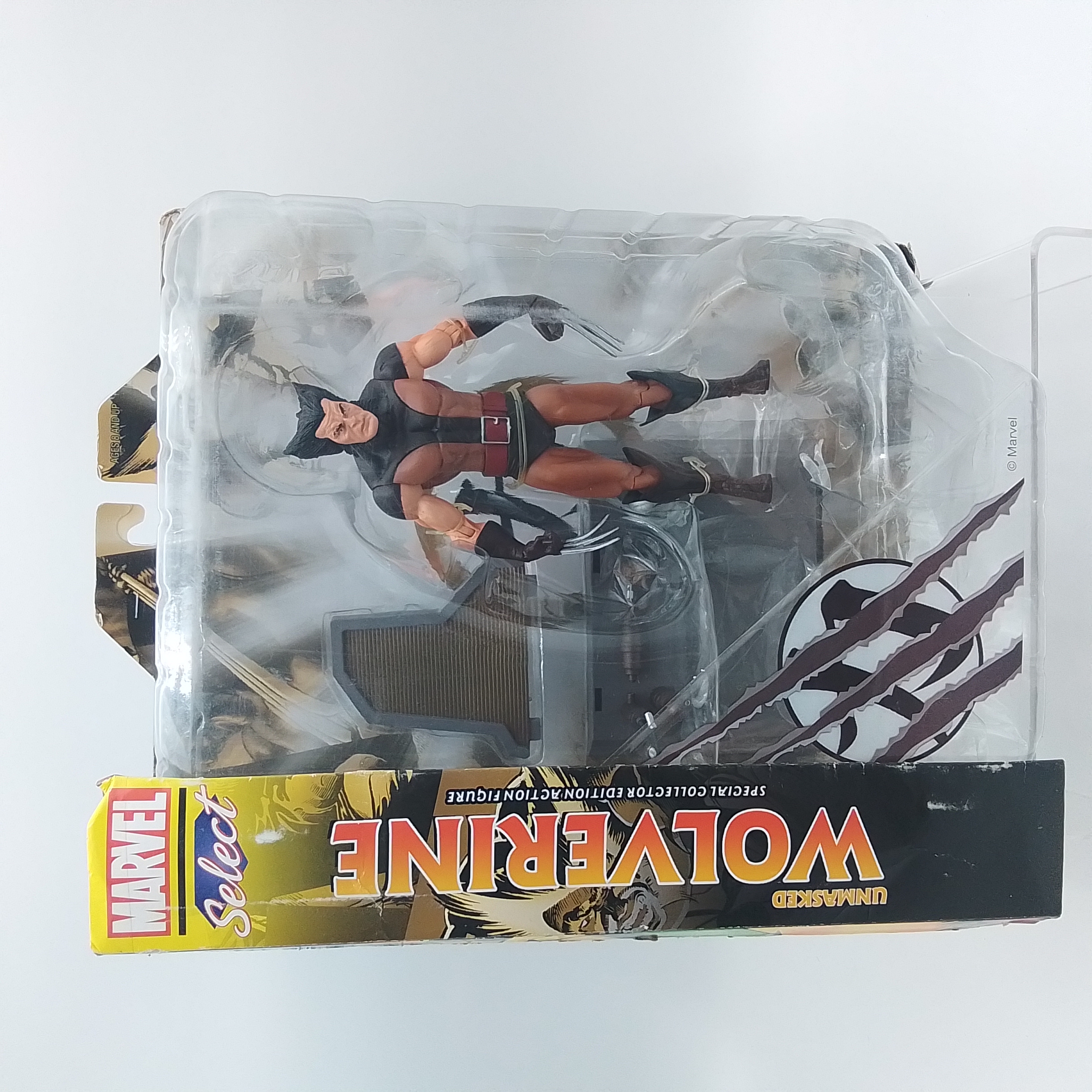 DIAMOND SELECT TOYS MARVEL UNMASKED WOLVERINE 