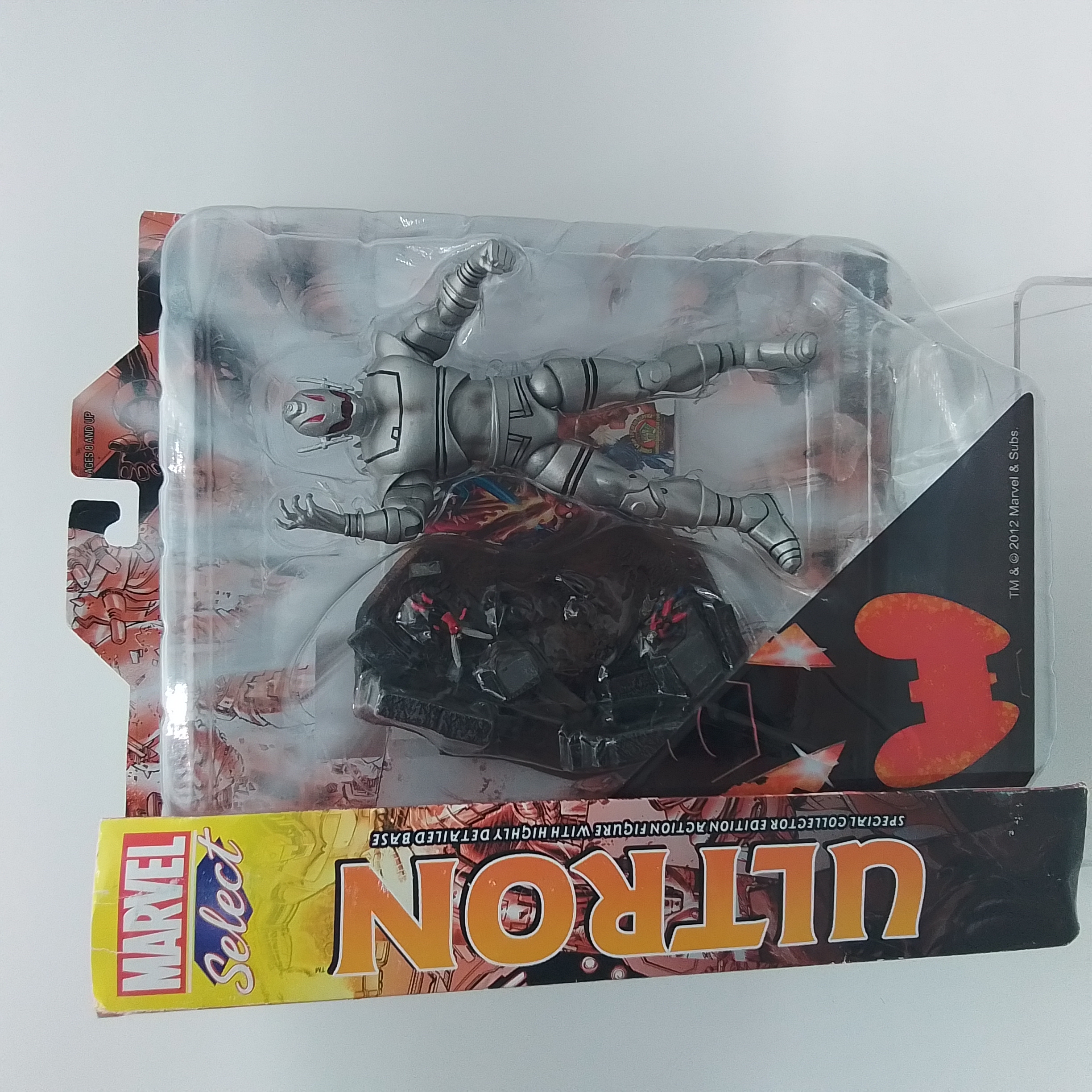 DIAMOND SELECT TOYS MARVEL ULTRON