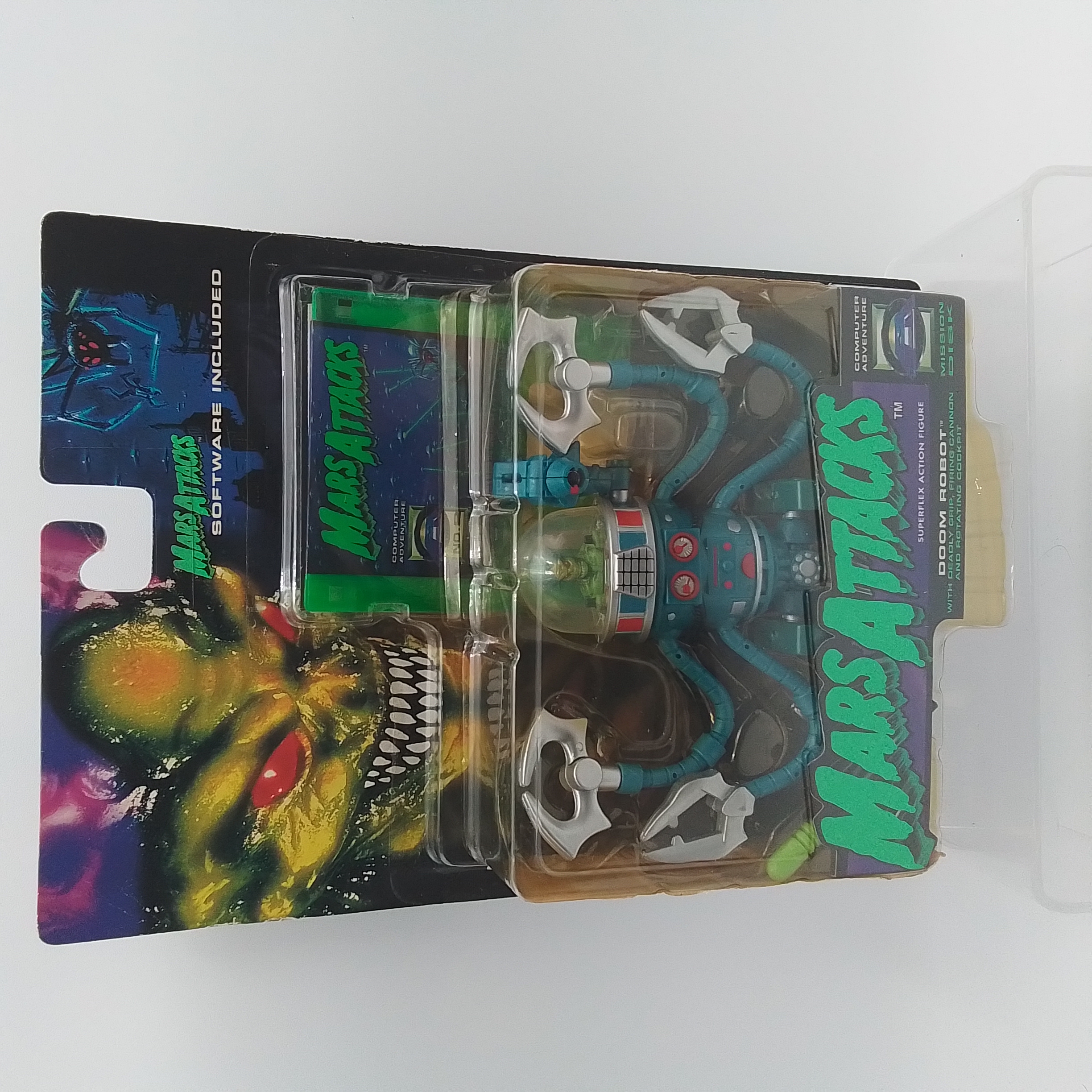 TRENDMASTERS MARS ATTACKS DOOM ROBOT