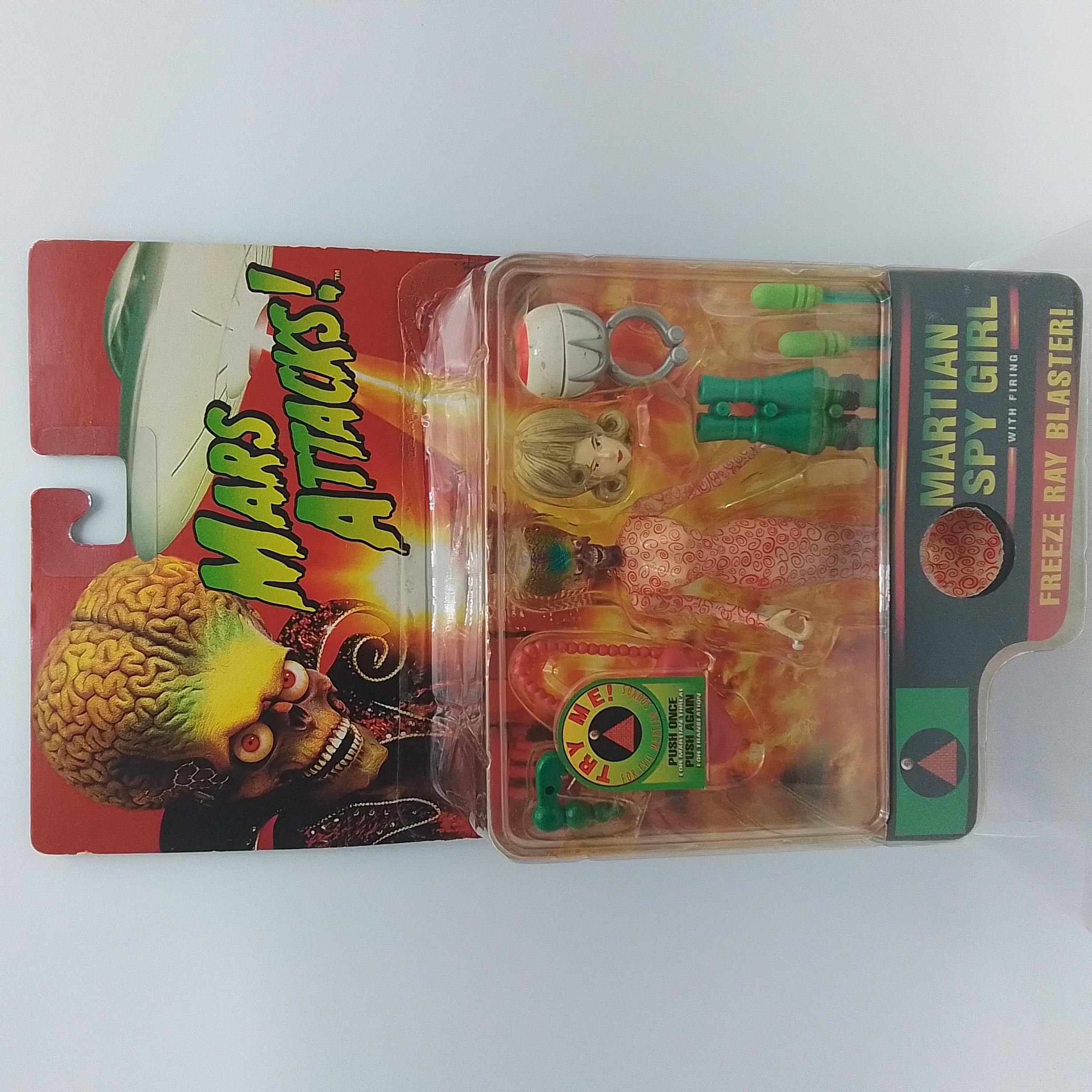 TRENDMASTERS MARS ATTACKS MARTIAN SPY GIRL