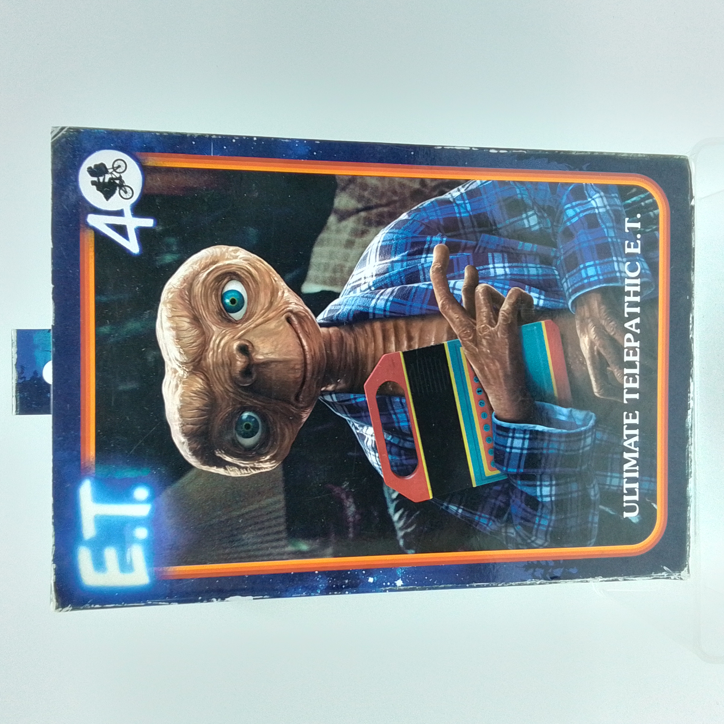 NECA REEL TOYS E.T. ULTIMATE TELEPATHIC E.T,