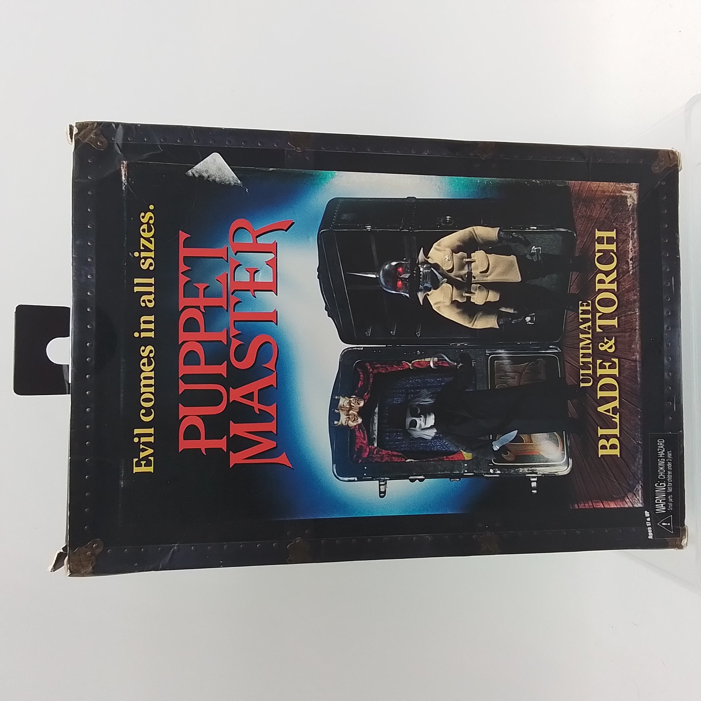 NECA REEL TOYS PUPPET MASTER ULTIMATE BLADE AND TORCH SET