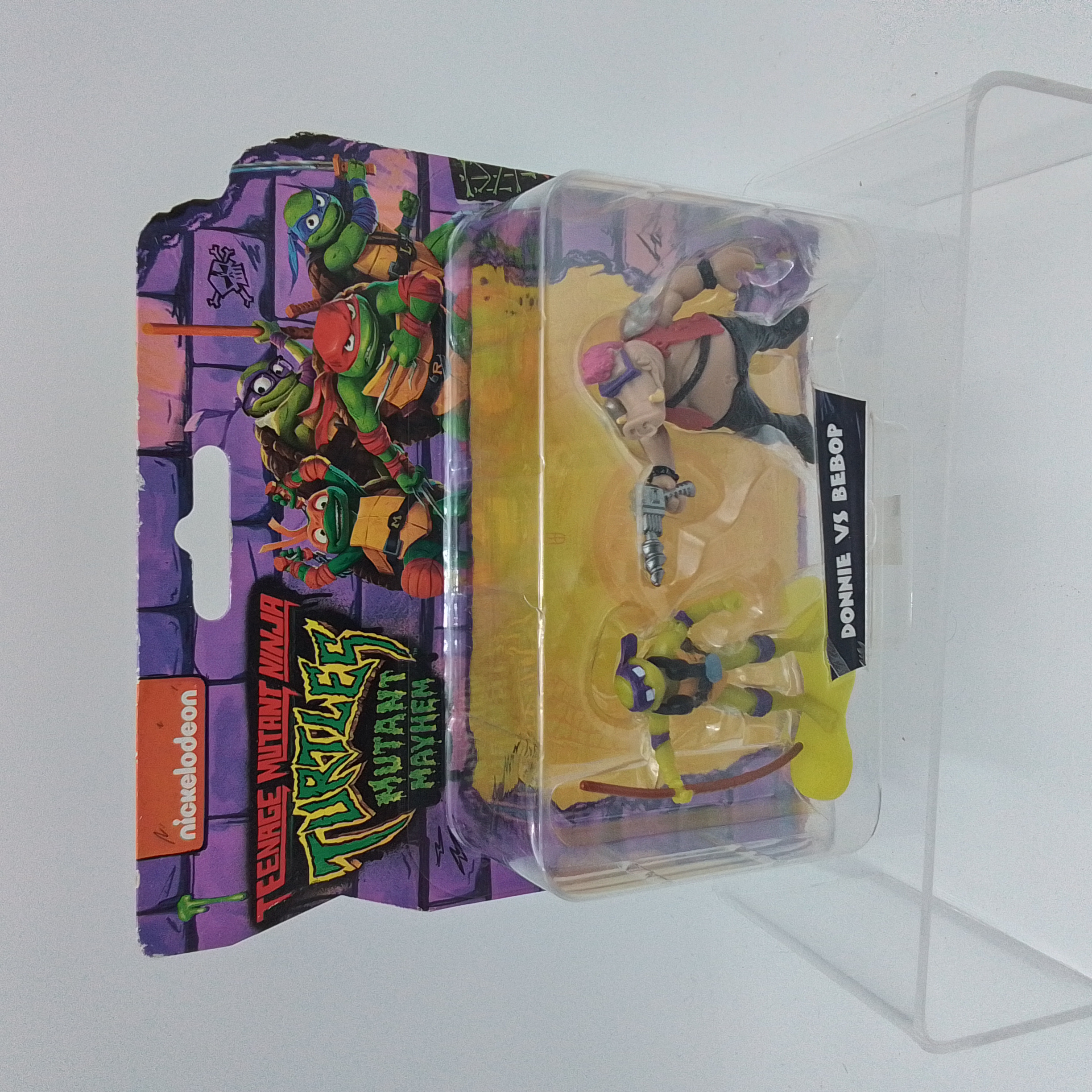 PLAYMATES TOYS TEENAGE MUTANT NINJA TURTLES DONNIE VS BEBOP