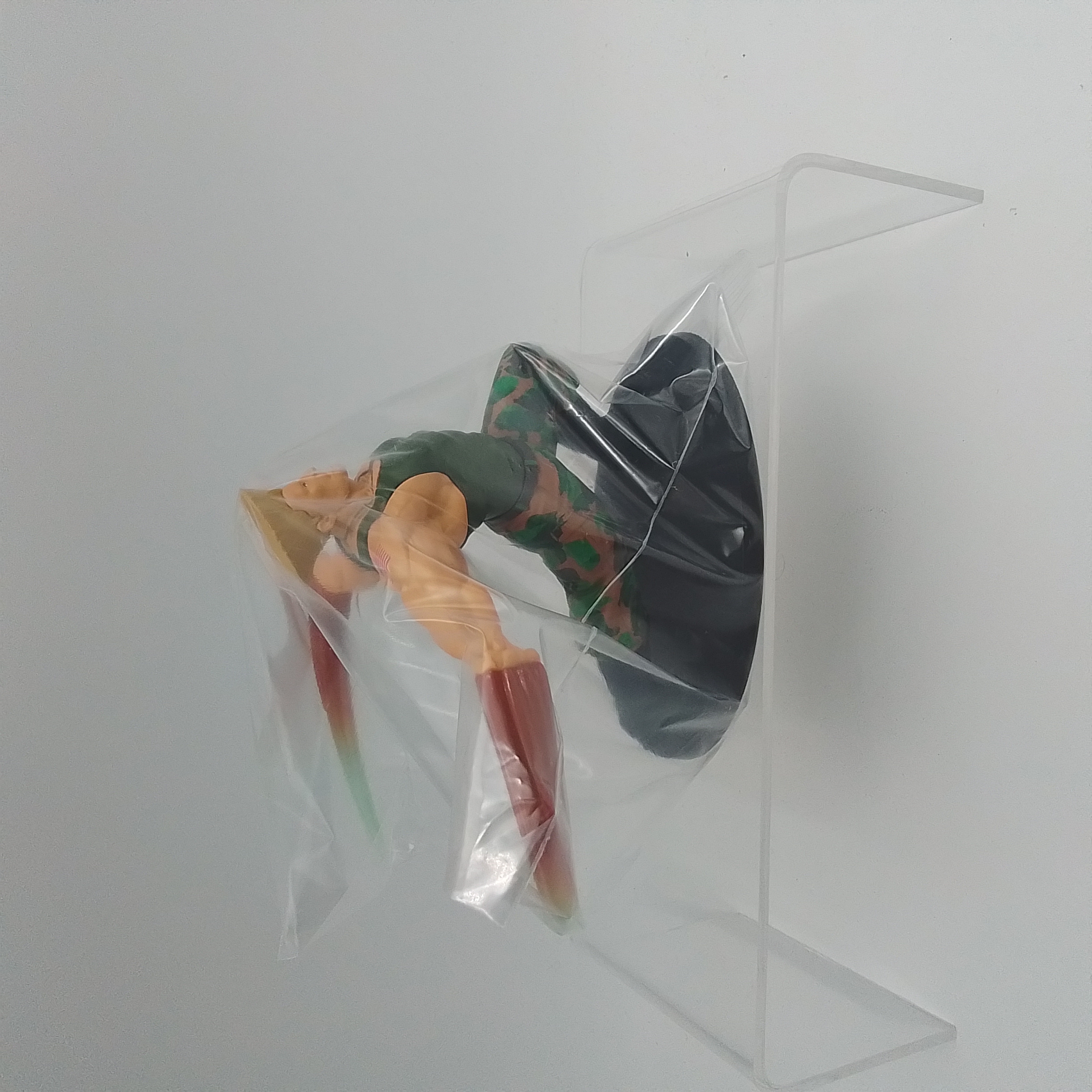 STREET FIGHTER GUILE FIGURE 